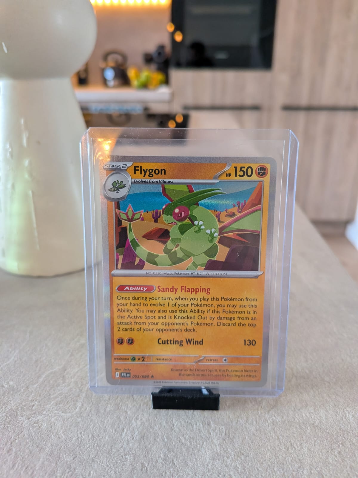 Flygon 053/094 - Paldean Fates - Pokémon kaart