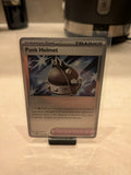 Punk Helmet 092/094 Trainer Pokémon Tool kaart uit Paldean Fates set - geïllustreerd door Studio Bora Inc.